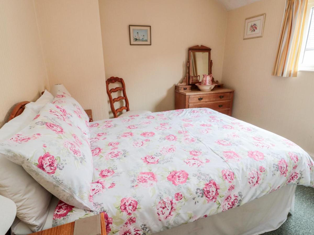 York Cottage Вулер Экстерьер фото